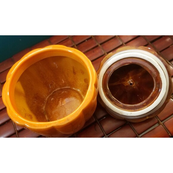 Vintage Ceramic Pumpkin Cookie Jar Halloween Fall Thanksgiving 6" High 5.75" Dia - Picture 5 of 6